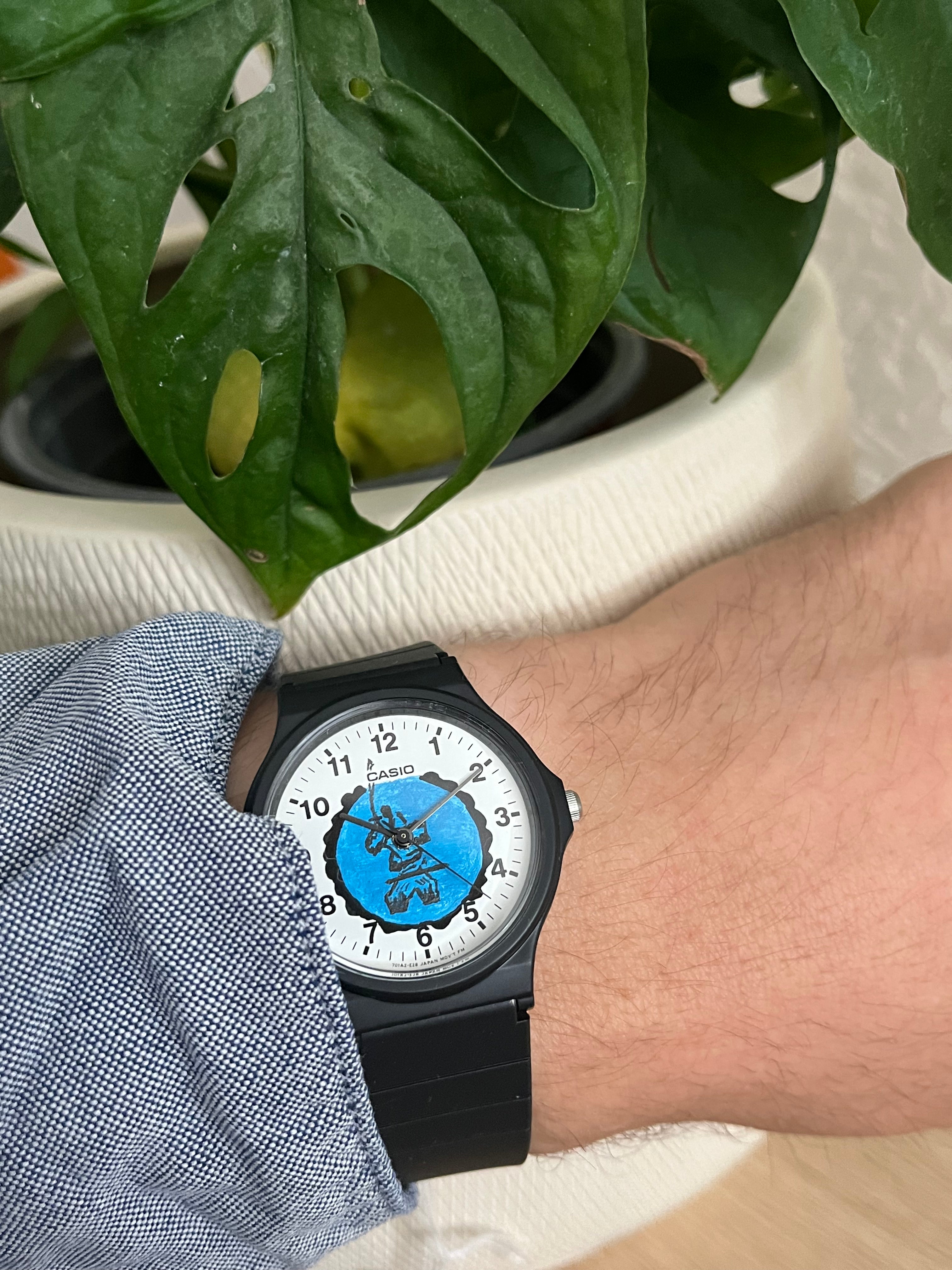 Casio limitée, cadran peint à la main samouraï bleu