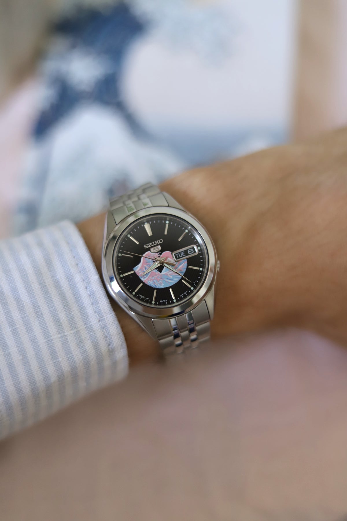 Seiko 'Kanagawa Wave' - Montre peinte à la main