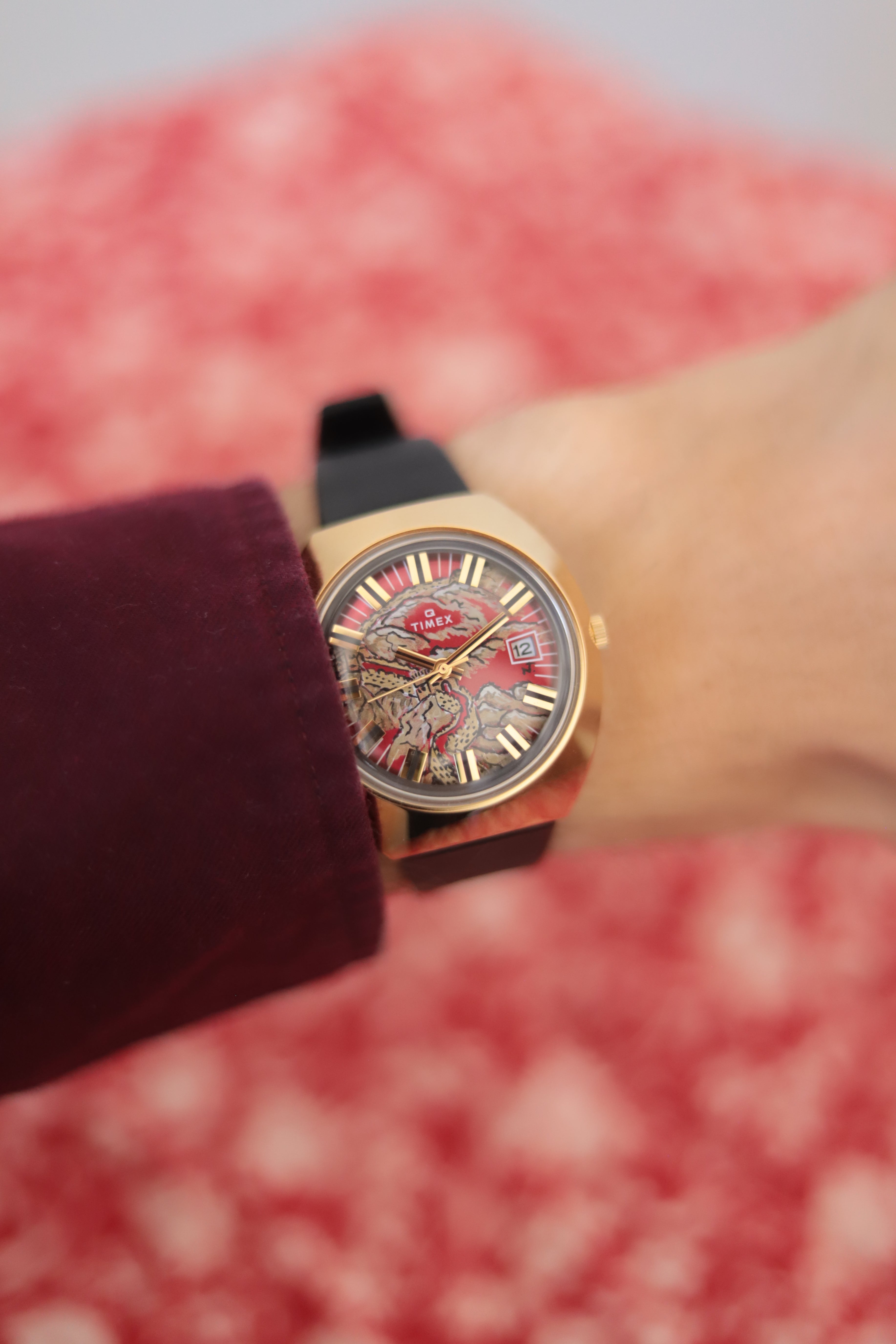 Timex Q 1972 Reissue "Muraille de Chine" - Montre peinte à la main
