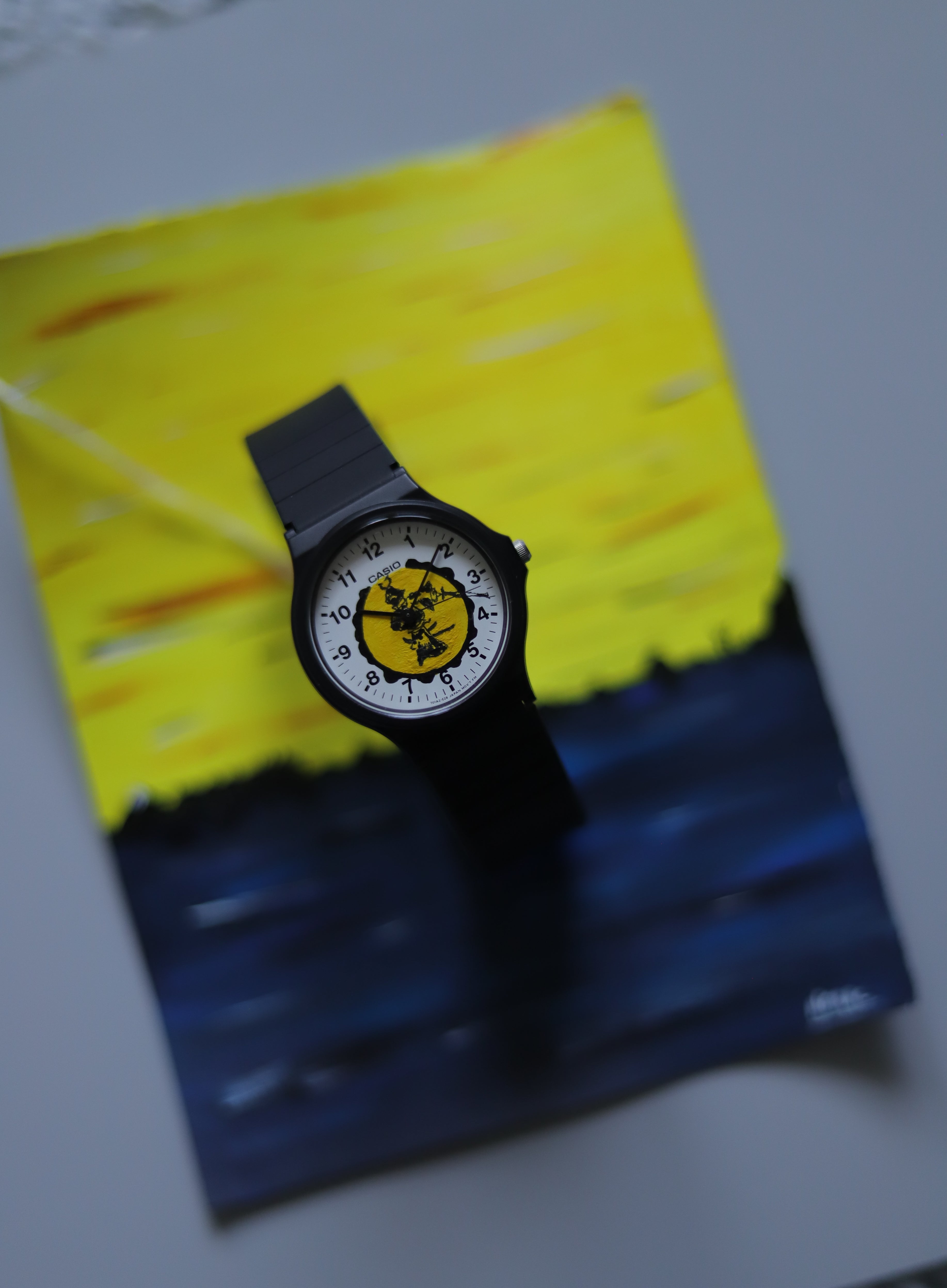 Casio cadran peint a la main, samouraï jaune, modèle unique